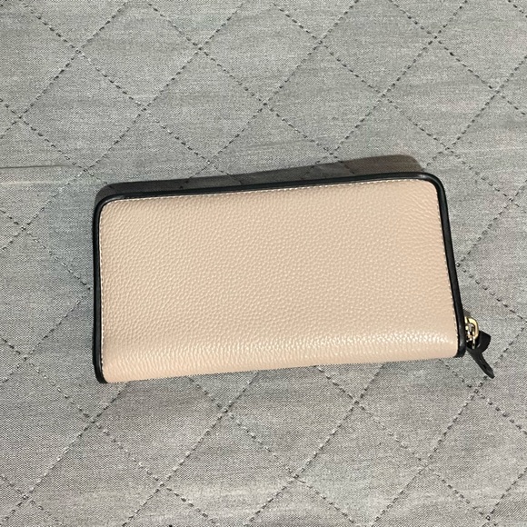 Kate spade wallet - Picture 3 of 3